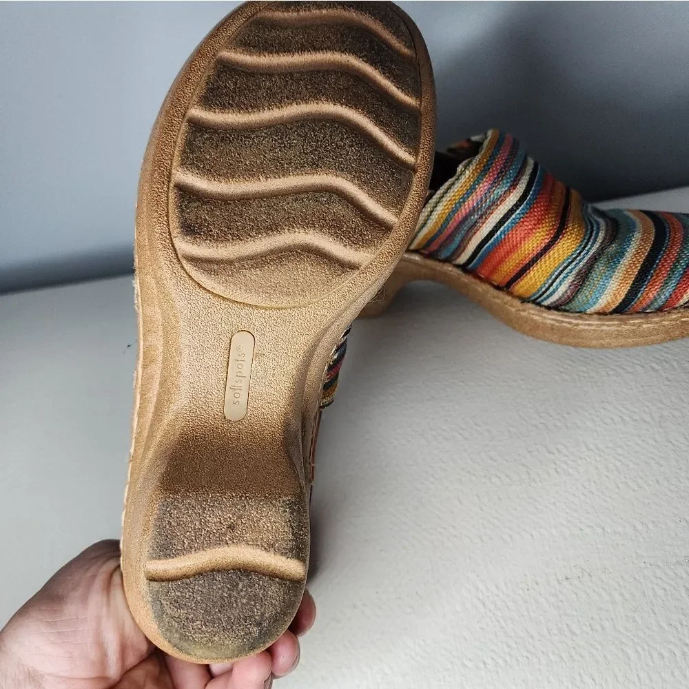 Softspots Womens multicolor Stripe Fabric Casual Clogs size 7M Comfort Slip On